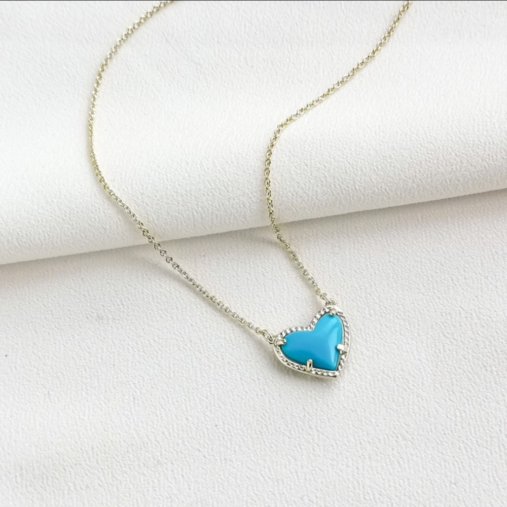 Kendra Scott Ari Gold Heart Pendant Necklace with Turquoise Accent New - Picture 3 of 3